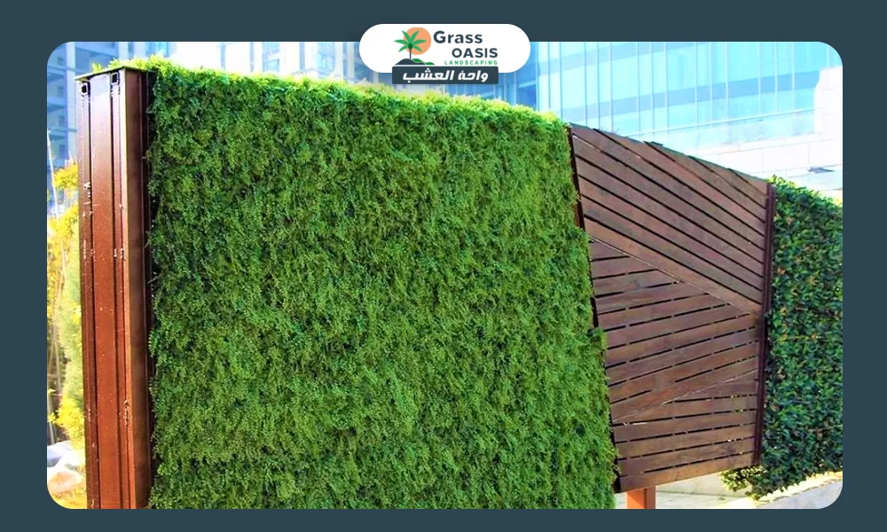 عشب صناعي جداري